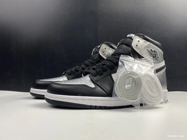 OG CD0461-001 SILVER AIR 1 HIGH JORDAN WMNS TOE 0617